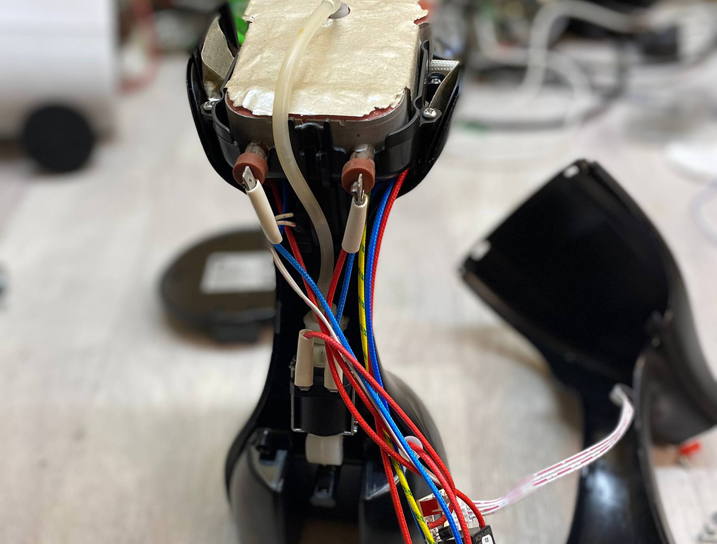 Ремонт отпаривателя Kitfort 